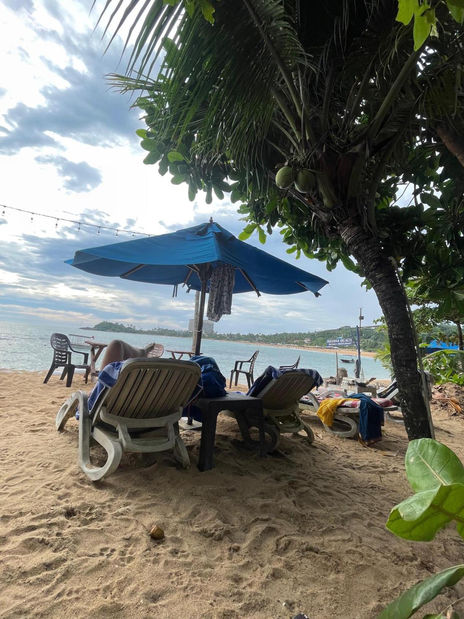 Sunset Colony Beach Resort Unawatuna Exteriör bild